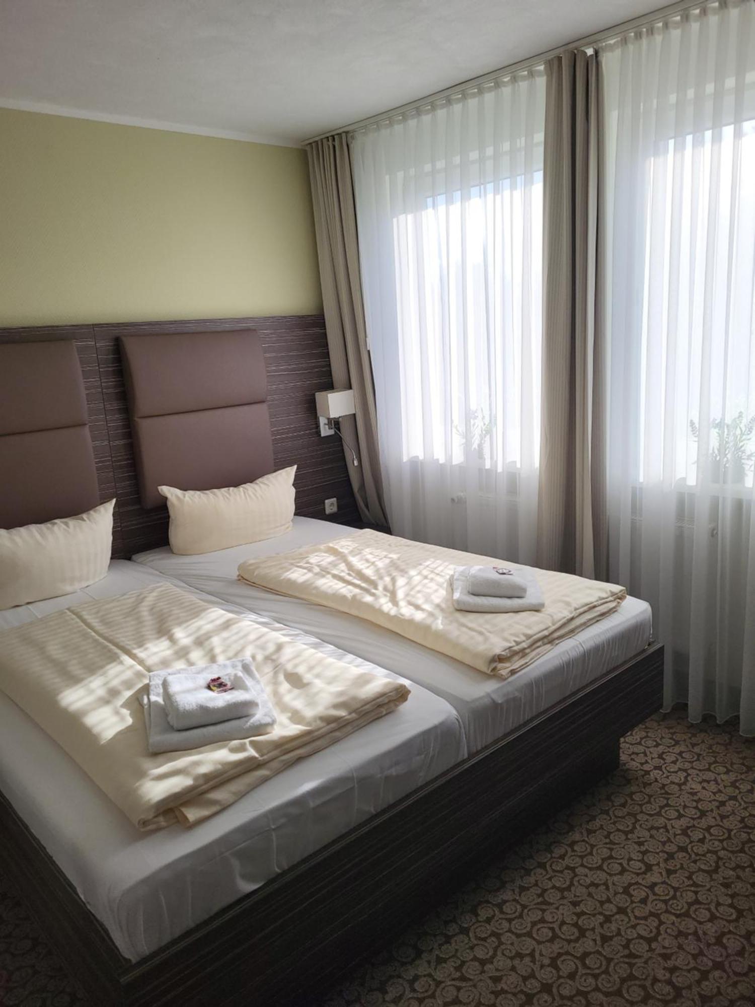 Bootshaus Hotel Bedekaspel Luaran gambar