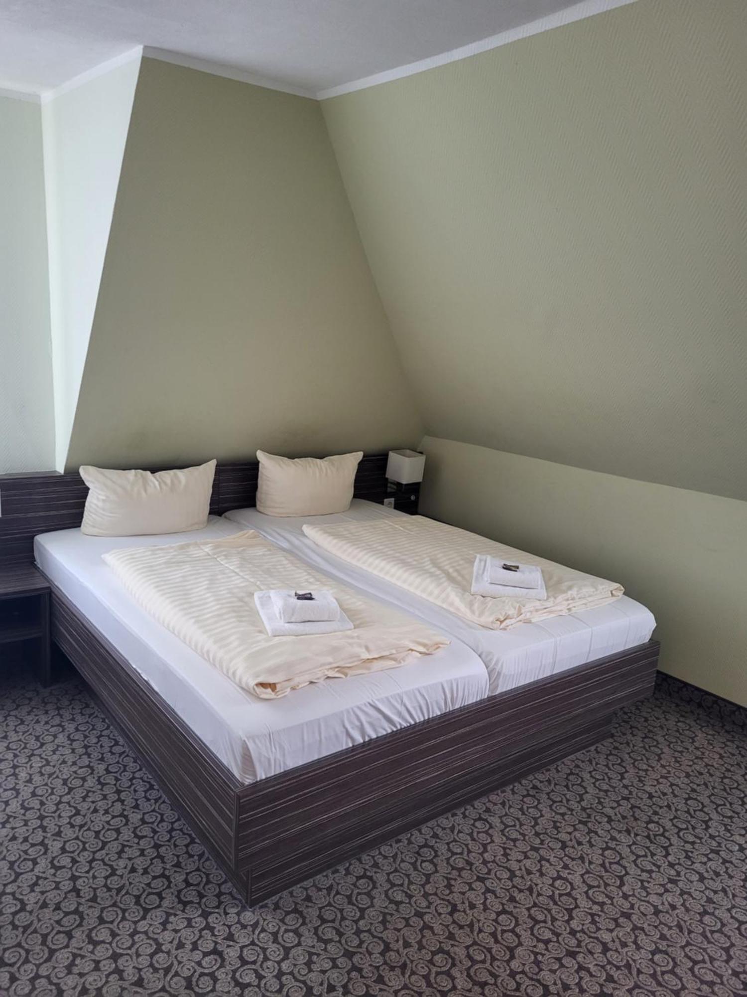 Bootshaus Hotel Bedekaspel Luaran gambar