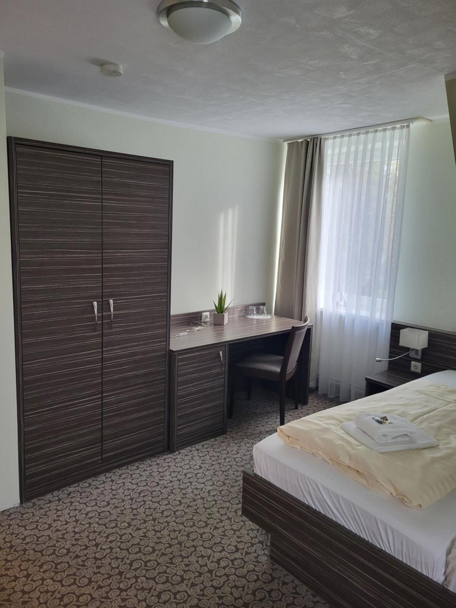 Bootshaus Hotel Bedekaspel Luaran gambar